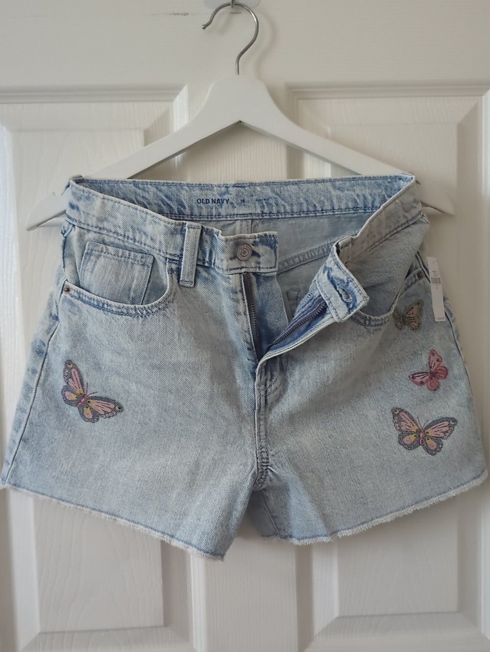 NWT GIRLS 16 Old Navy Light Blue Denim Shorts with Butterfly Embroidery